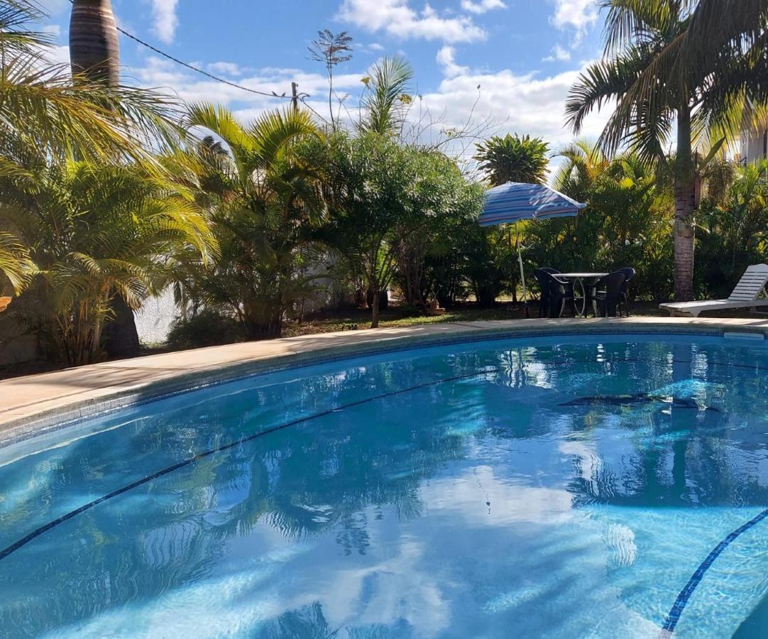 Tropical Palms Apartment Mauritius Pointe aux Canonniers Extérieur photo