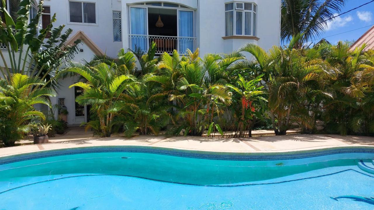 Tropical Palms Apartment Mauritius Pointe aux Canonniers Extérieur photo