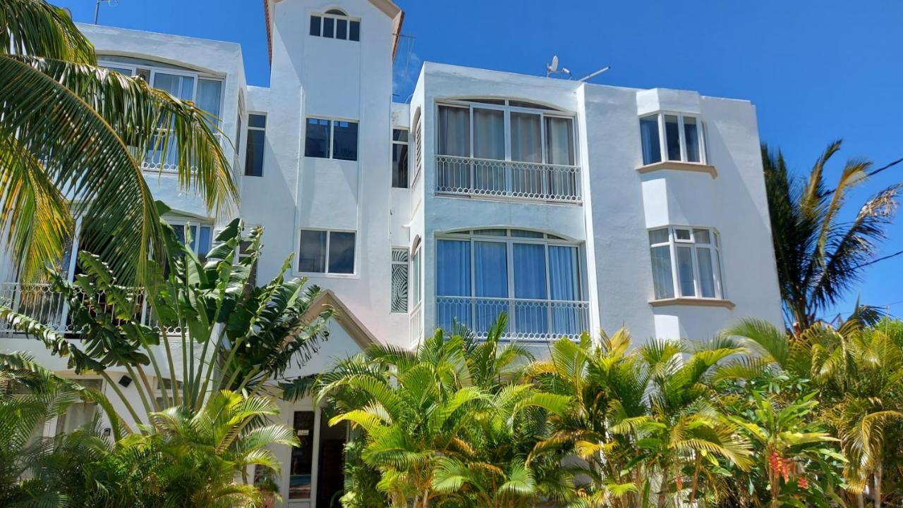 Tropical Palms Apartment Mauritius Pointe aux Canonniers Extérieur photo